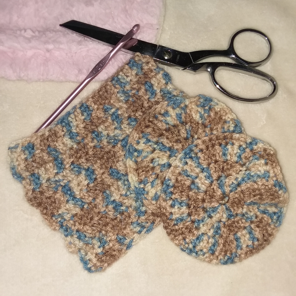 Dishcloth & Scrubby Set of 3 Tan Blue and Cream